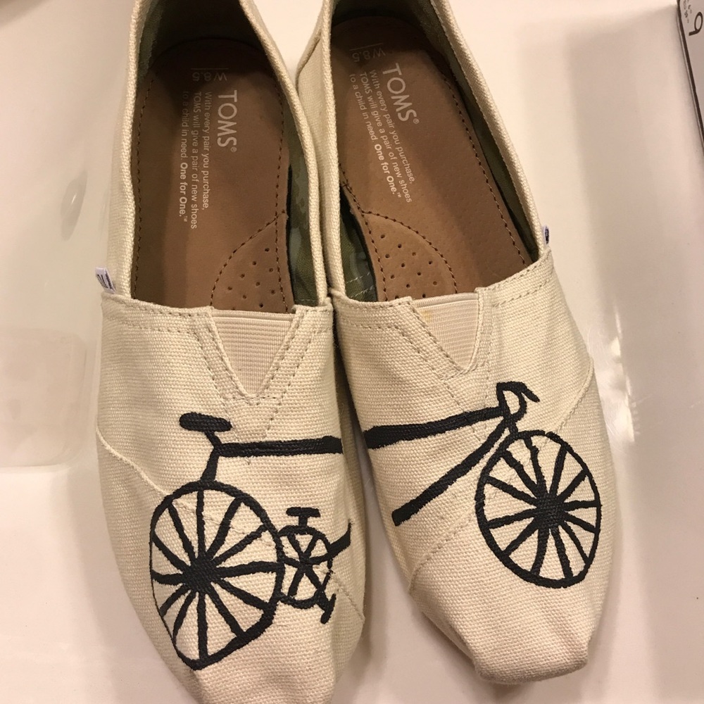 Hand Painted TOMS - Wore Once. Size 8.5